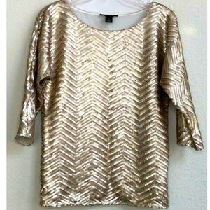 NEW WHITE HOUSE BLACK MARKET ZIG ZAG SEQUIN DOLMAN TOP SIZE S GOLD SILVER 
Sz XS